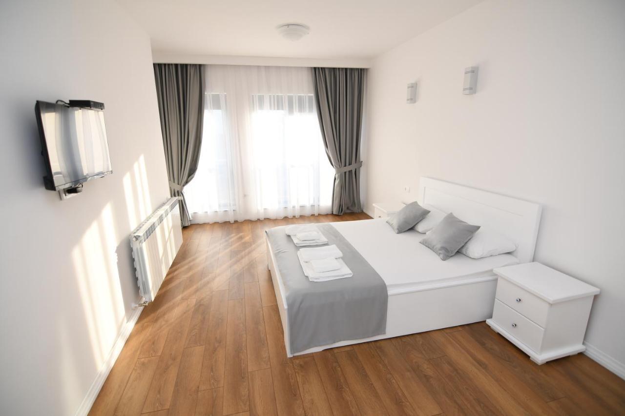 Elan Luxury Apartments & Rooms Plav Buitenkant foto