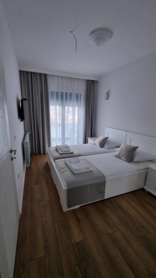 Elan Luxury Apartments & Rooms Plav Buitenkant foto